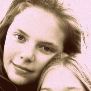 Meet your Posher, Becky